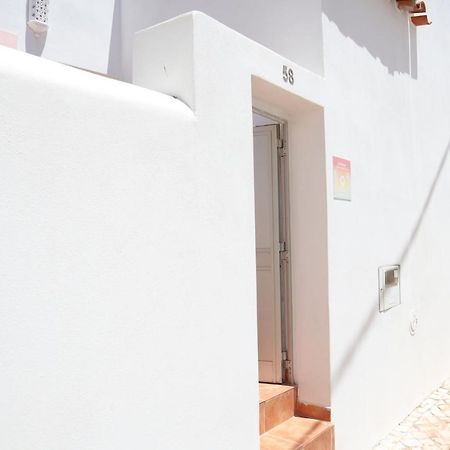 Salema Beach Home Екстер'єр фото