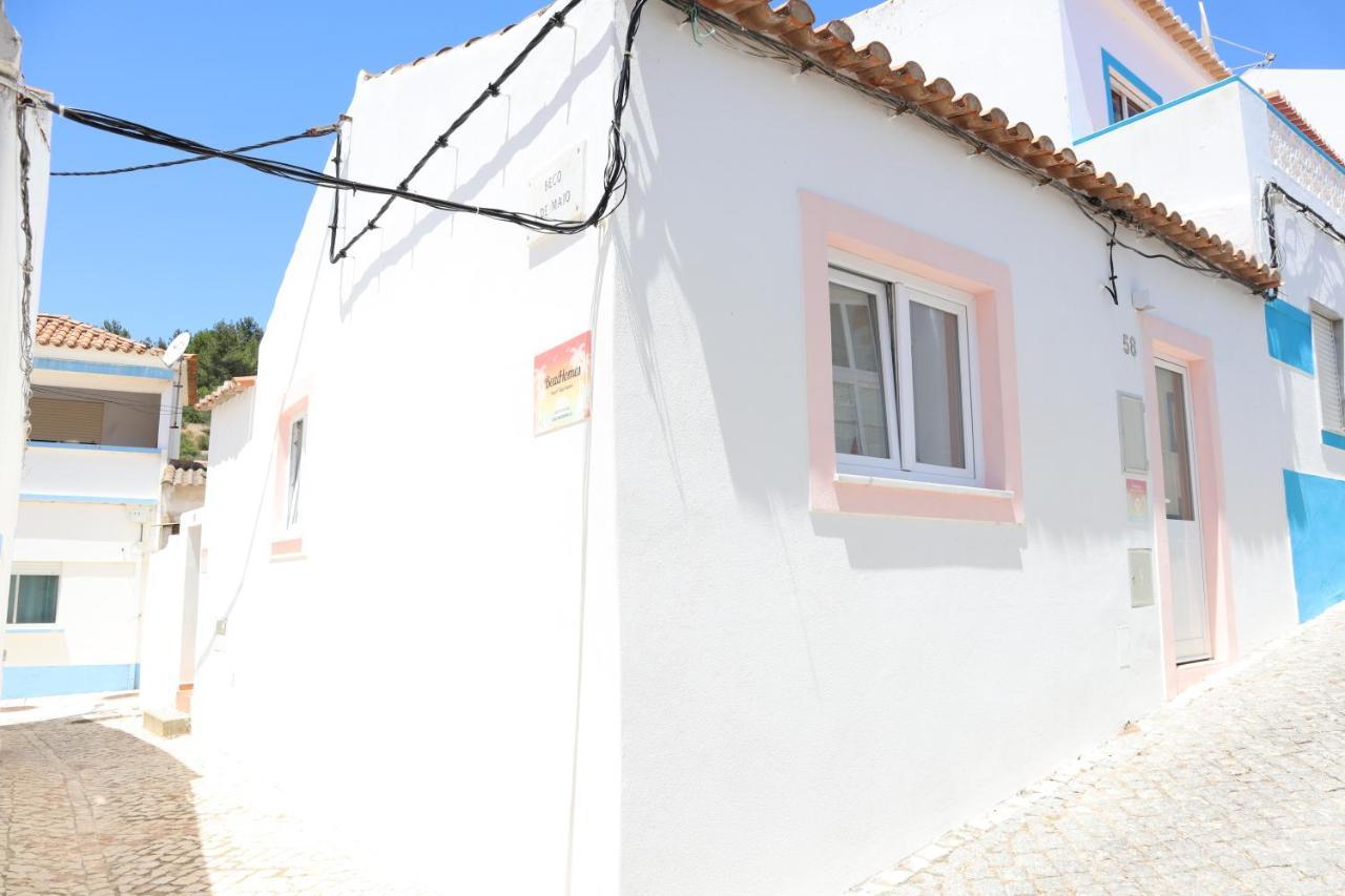 Salema Beach Home Екстер'єр фото